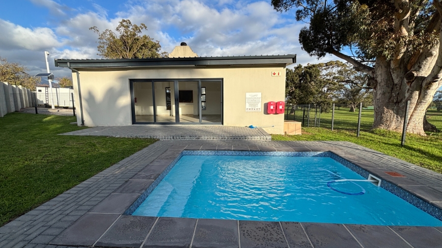 2 Bedroom Property for Sale in Audas Estate Western Cape